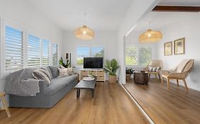 Bonny Chill - Walk To Beaches, Pet Friendly